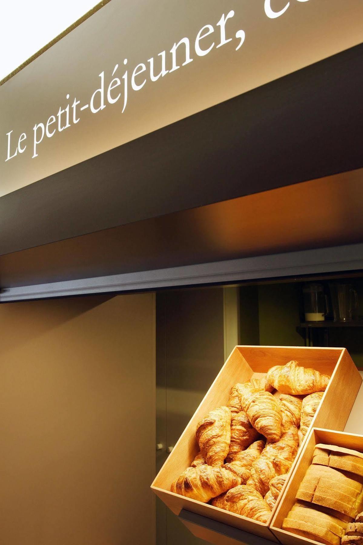 B&B Hotel Pontault Combault 외부 사진
